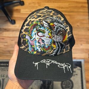 ED HARDY unisex trucker hat